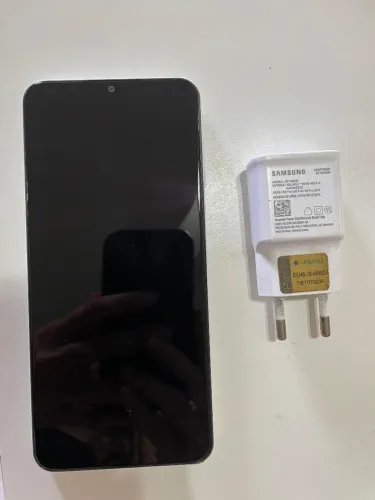 Celular Galaxy A13 dá samsung super conservado cor branco funcionando perfeitamente