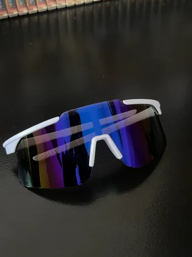 ÓCULOS DE SOL ESPORTIVO PREMIUM UV400 - ARMAÇÃO BRANCA & LENTE ESPELHADA AZUL