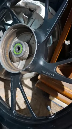 Roda traseira pé de galinha