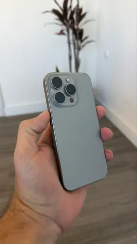 iPhone 15 Pro 128gb Titanium Natural