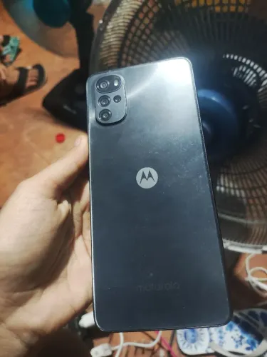 Vendo celular motorola pegando tudo