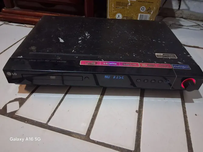 Home tilde da LG liga fixa no protetor