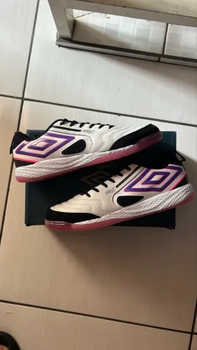 UMBRO pro 5 bump 40