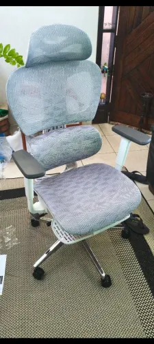 Cadeira Ergonômica Cosy T03 - praticamente nova