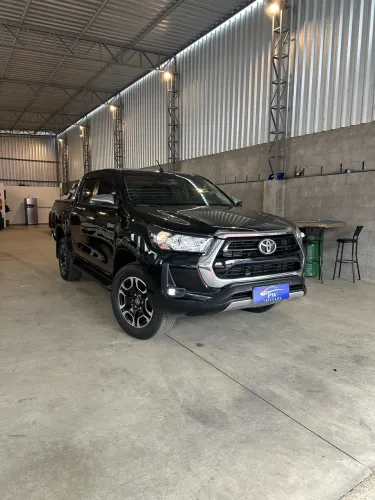 Toyota Hilux CD SRV 4X4 2.8 TDI Diesel Aut. 2021