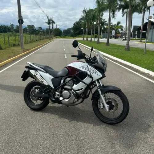 XL Transalp 700 - Vendo ou Troco