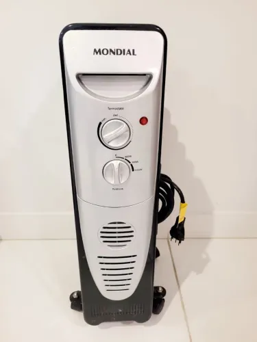Vendo Aquecedor a óleo
