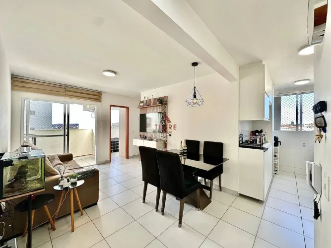 Apartamento com 2 Quartos à Venda, 57m²