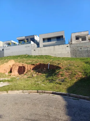 Terreno à venda na prestigiada comunidade São Paulo II, Cotia - 407m², ideal para investim