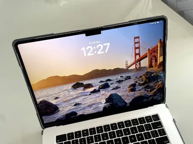 Macbook Air M3 15 pol em Perfeito Estado (Aceito Cartão)