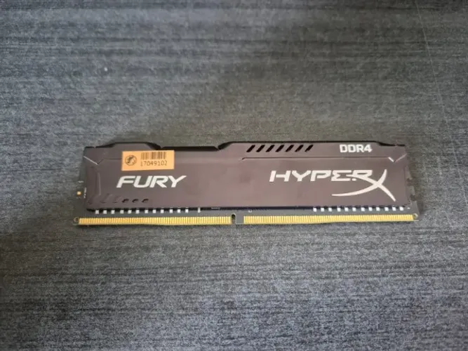 Memória HyperX Fury - DDR4 1x8Gb 