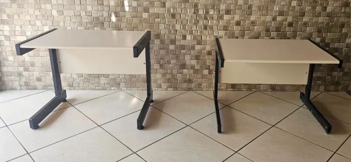 Mesas post fórmica usadas