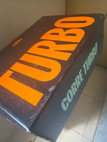 Tênis corre turbo tamanho 34