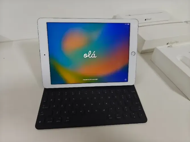 iPad Pro 9,7" 128gb Wi-fi - Apple Pencil + Smart Keyboard