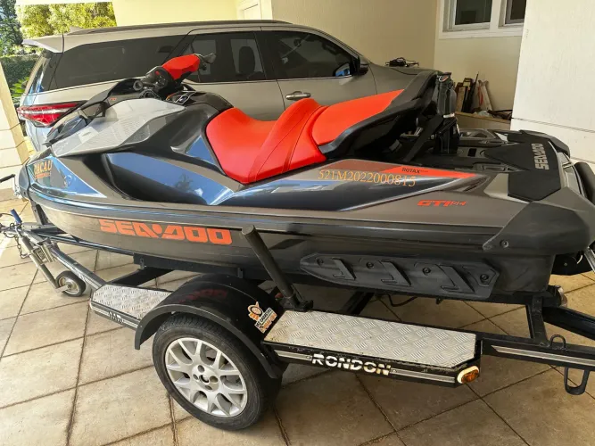 JET SKI SEA-DOO GTI 170 ano 2022