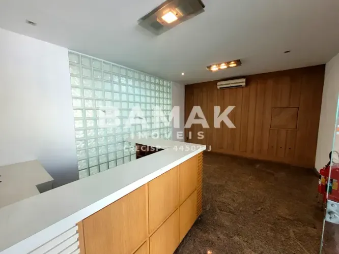Imóvel para aluguel tem 1048 metros quadrados em Vila Vermelha - São Paulo - SP