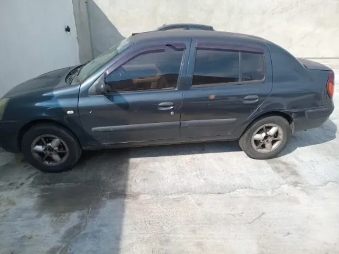 Renault Clio Expression 1.0/1.0 Hi-power 16V 3P 2004