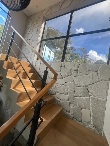 Casa de condomínio no Corumbá IV 350 metros com 2 quartos