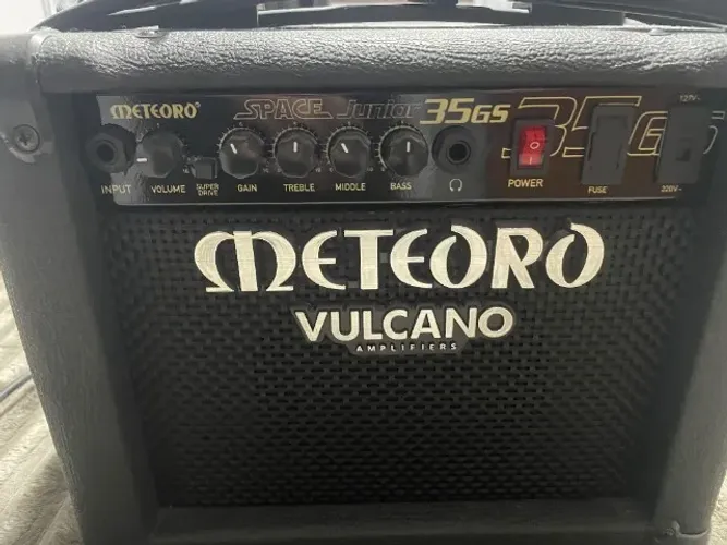 Amplificador Meteoro Space Junior 35GS