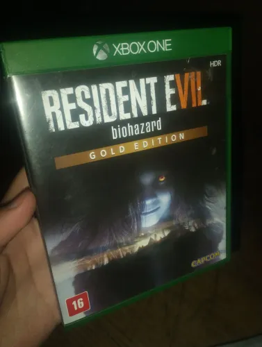Resident evil 7 gold Edition Xbox one 