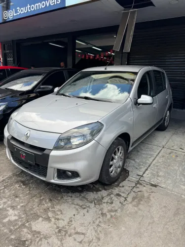 Renault Sandero Privilège Hi-flex 1.6 16V 5P AUT 2014