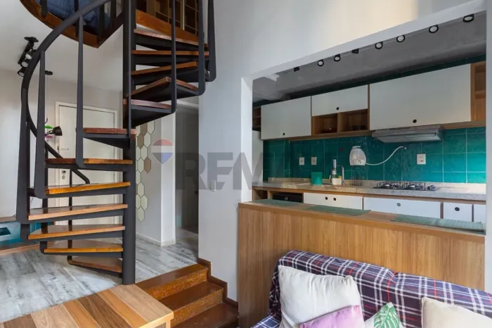 Apartamento Loft 53 metros mobiliado Jardins, Cerqueira Cesar São Paulo"