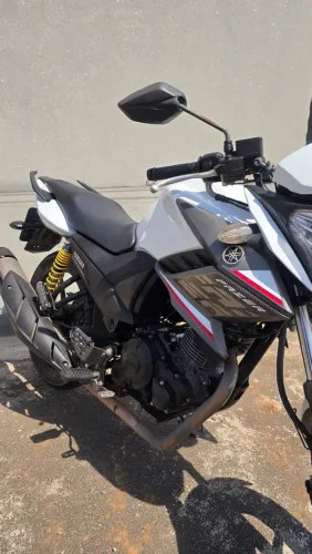 FAZER YS 150 SED - 2018 Novíssima