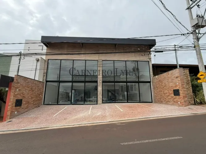 Loja Comercial de 120m² para alugar por R$5.000 - Centro