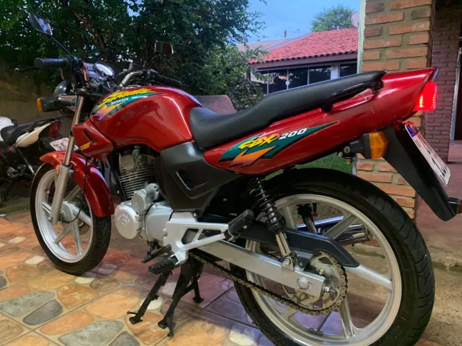 HONDA CBX STRADA 200