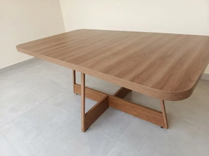 Mesa de Jantar Grande 1,6M