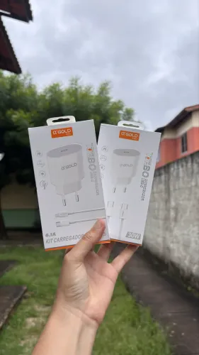 Carregador para iPhone e Android 30W Turbo Fonte Tipo C Carregamento Turbo 6.1A