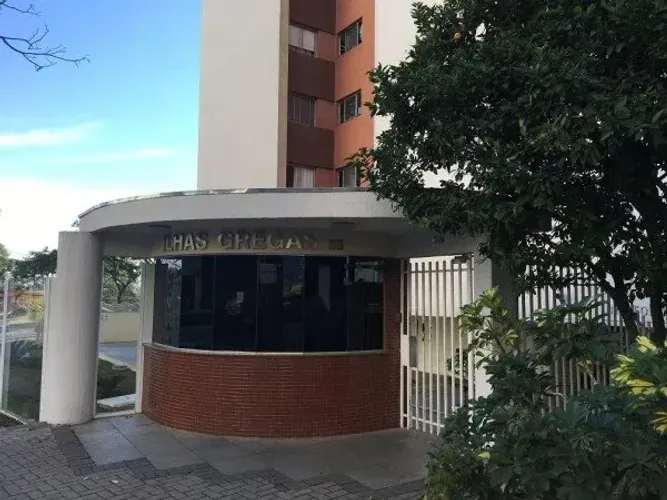 Imóvel para aluguel tem 100 metros quadrados com 3 quartos em Cristo Rei - Curitiba - PR