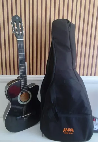 Violão Preto