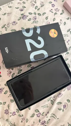Samsung Galaxy S20 Original -Para conserto ou retirada de peças 