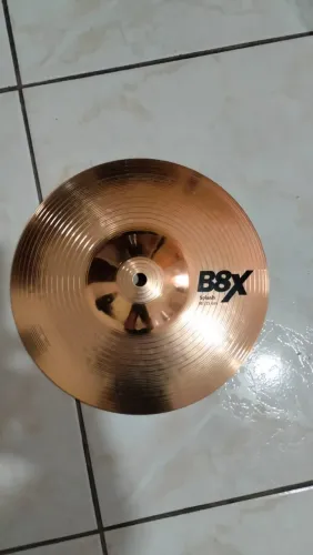 vendo prato Sabian B8x splash de 10 pol novo 