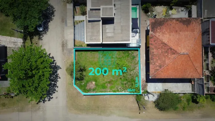 Terreno disponível na praia de Itapoá/SC com 200m2