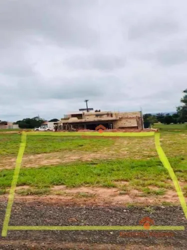 Terreno à venda, 450 m² por R$ 53.000,10 - Paranapanema - Paranapanema/SP
