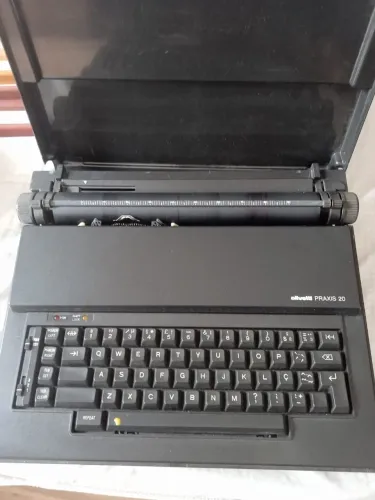 Produtos eletrônicos para acervo