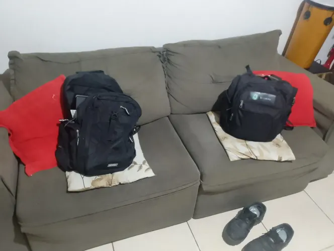 Doa sofá velho