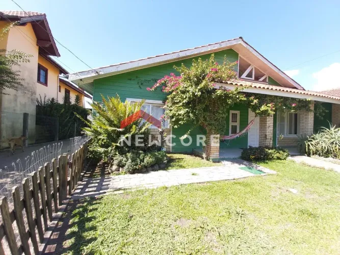 Casa em Irmão José Ottão - Palace Hotel - Canela/RS