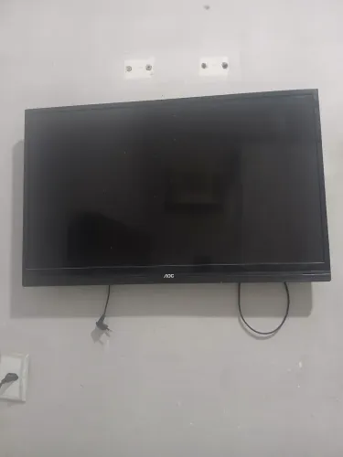 TELEVISAO AOC 32 POLEGADAS 