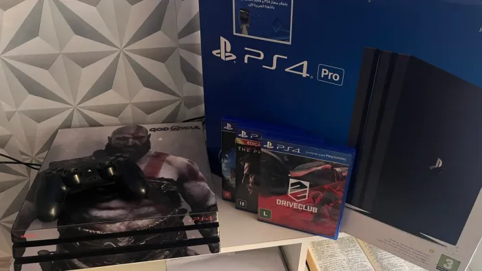 PS4 PRO 1TB
