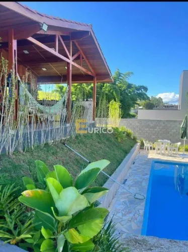 Casa em condomínio com 3 dorms (1 suíte) e área gourmet em Caputera Sorocaba