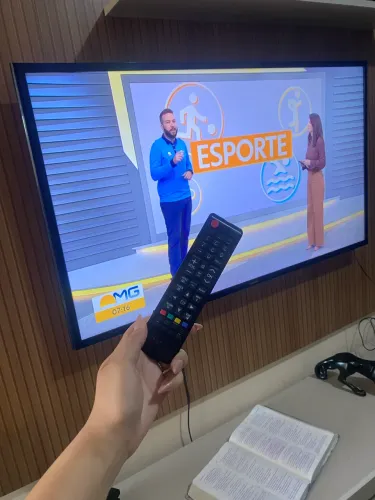 Televisão 43 Samsung smart 