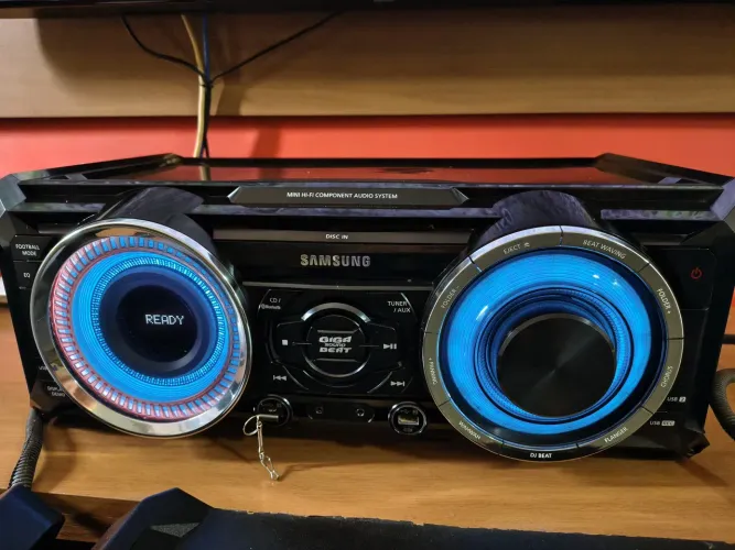 Mini systen Samsung fs8000