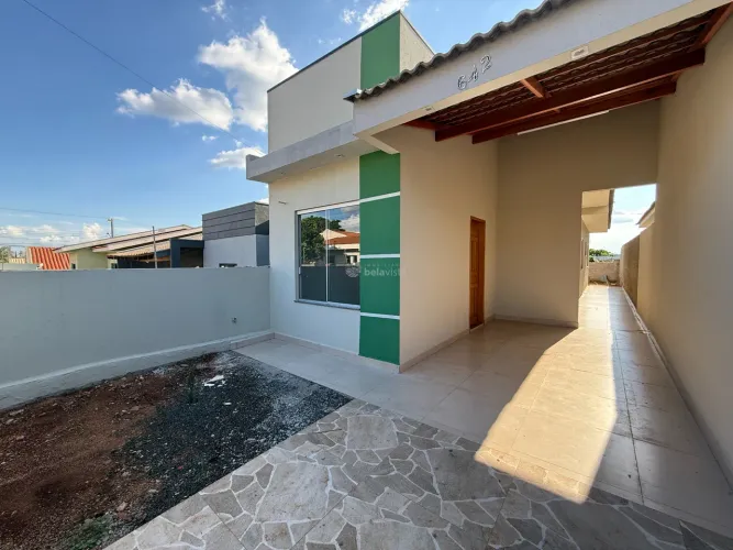 CASA À VENDA NO RESID. INTERLAGOS EM APUCARANA.