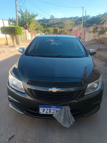 Chevrolet Onix JOY Hatch 1.0 8V Flex Mec. 4P 2017