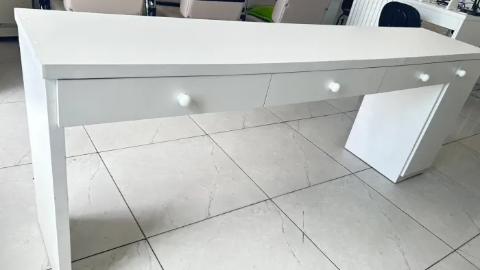 Mesa de mdf branco