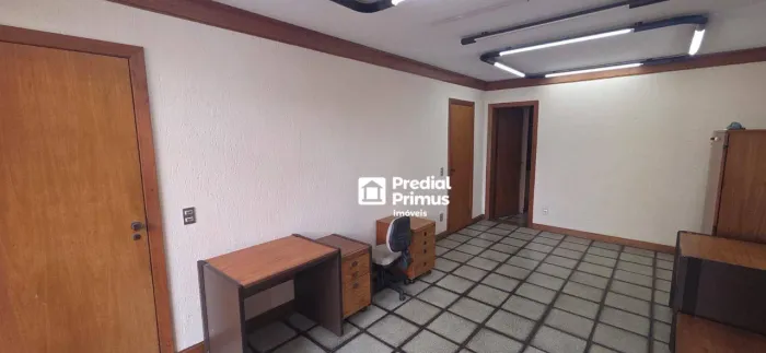 Sala à venda, 40 m² por R$ 220.000,00 - Centro - Nova Friburgo/RJ
