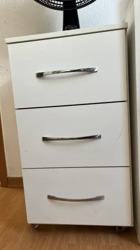 RACK MÓVEL 3 GAVETAS - pra sair logo